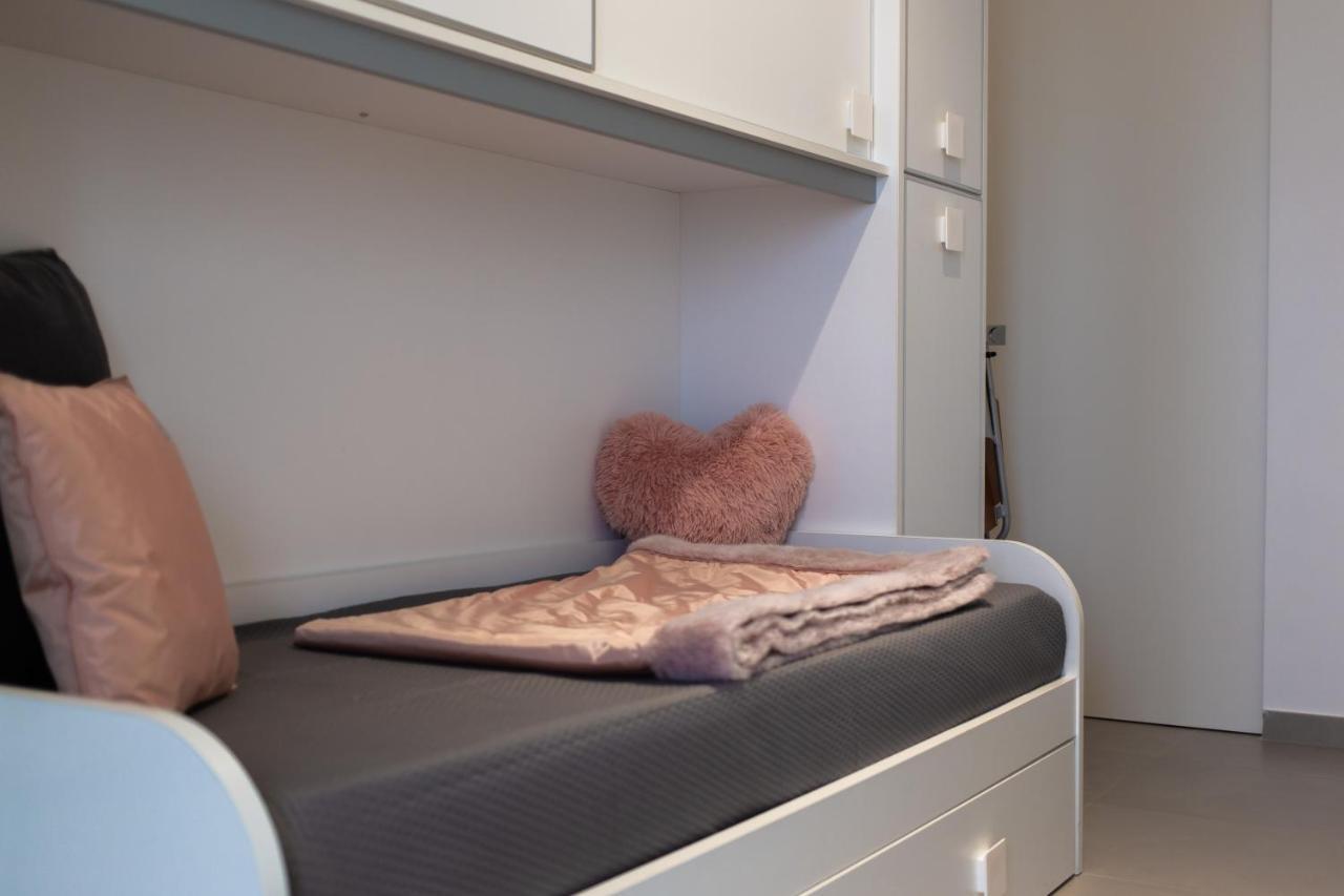 Sea View Apartment Монополи Экстерьер фото